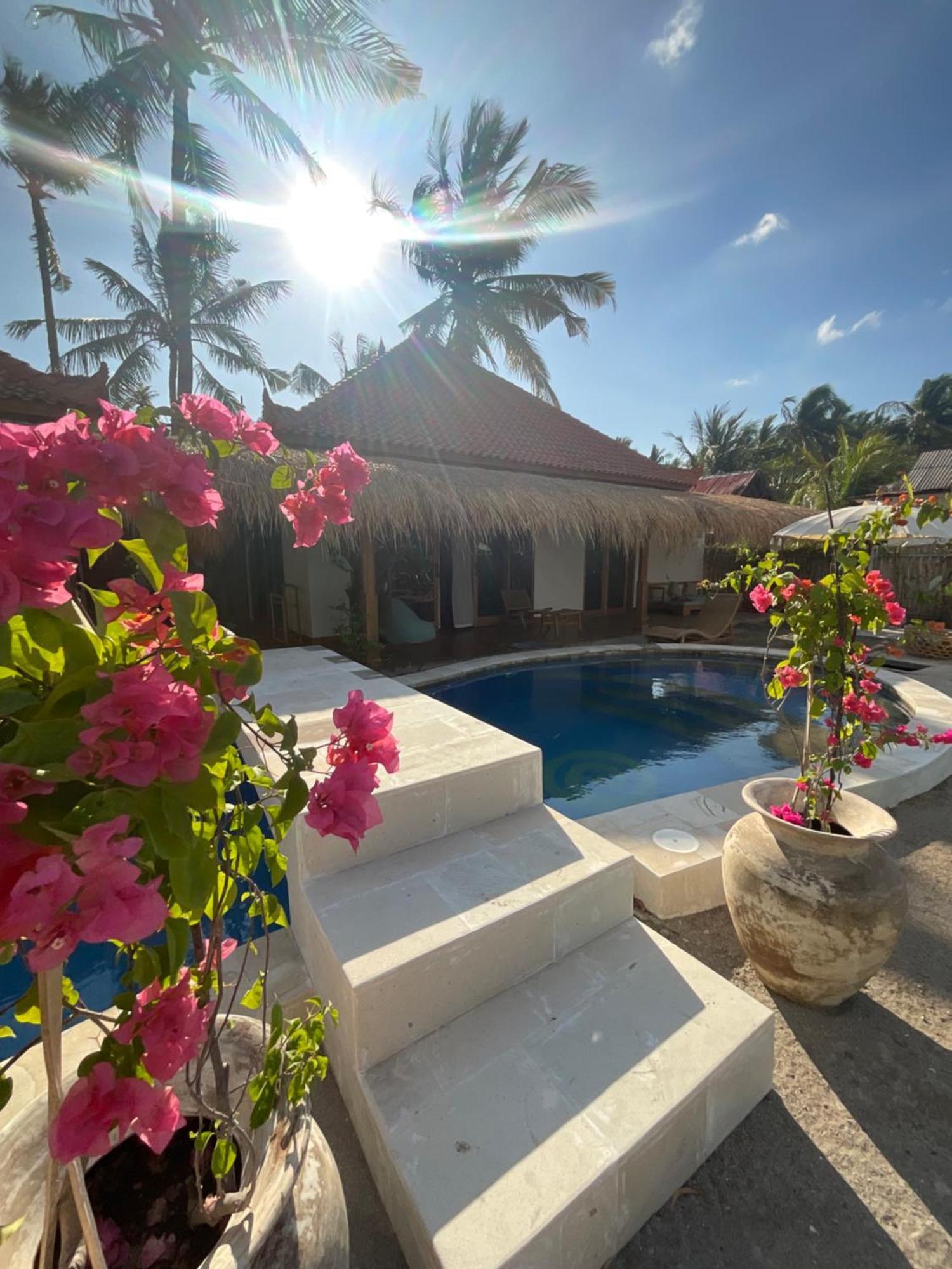 Mandala Beach Healing Rooms Gili Air Bagian luar foto